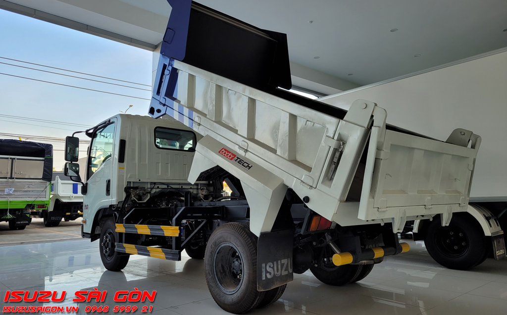 Xe Ben Isuzu 1T9 QKR 230 QLR77FE4 5